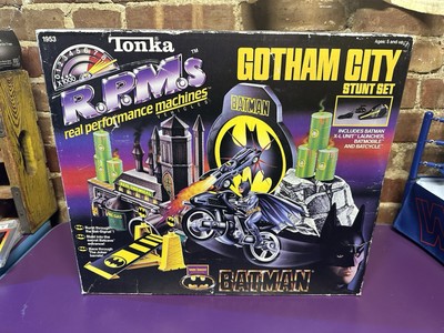Vintage Playset Tonka Toys BATMAN GOTHAM CITY STUNT SET R.P.M.S 1990 SEALED MISB
