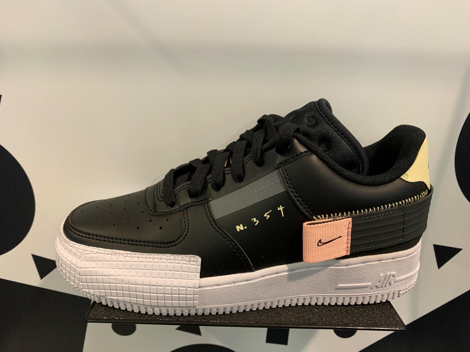 nike af 1 type black