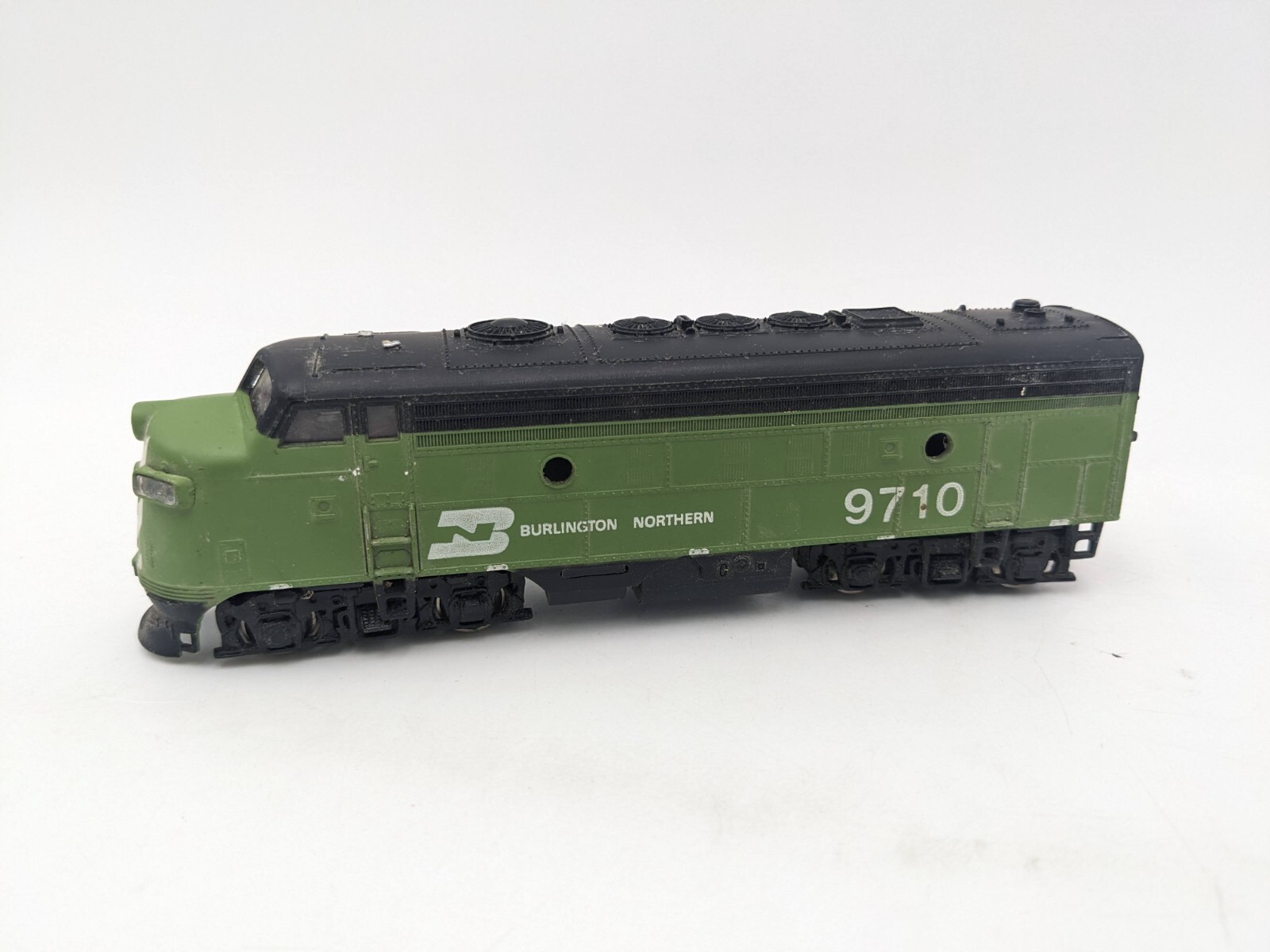 のの Bachmann Burlington Northern 9710 HO F7 Powered Diesel