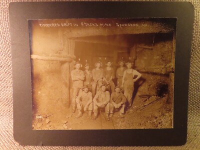 1900-10 Original Photo of 9 Miners at the 4 Jack Coal Mine of Spurgeon Missouri