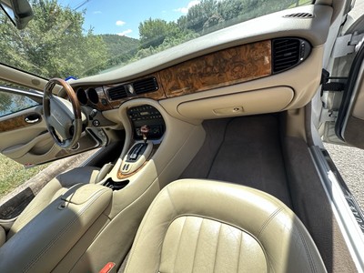 image 8 of interior
