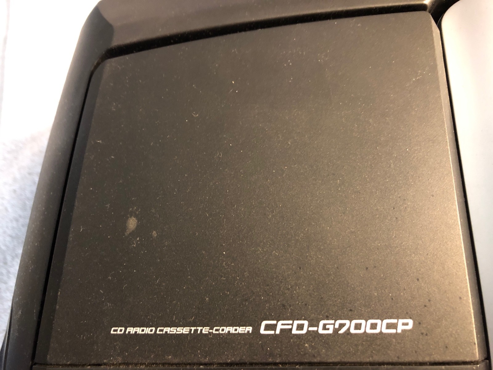 SONY Xplod CFD-G700CP - Portable CD/AM-FM/Cassette-Recorder Boombox w/ Subwoofer