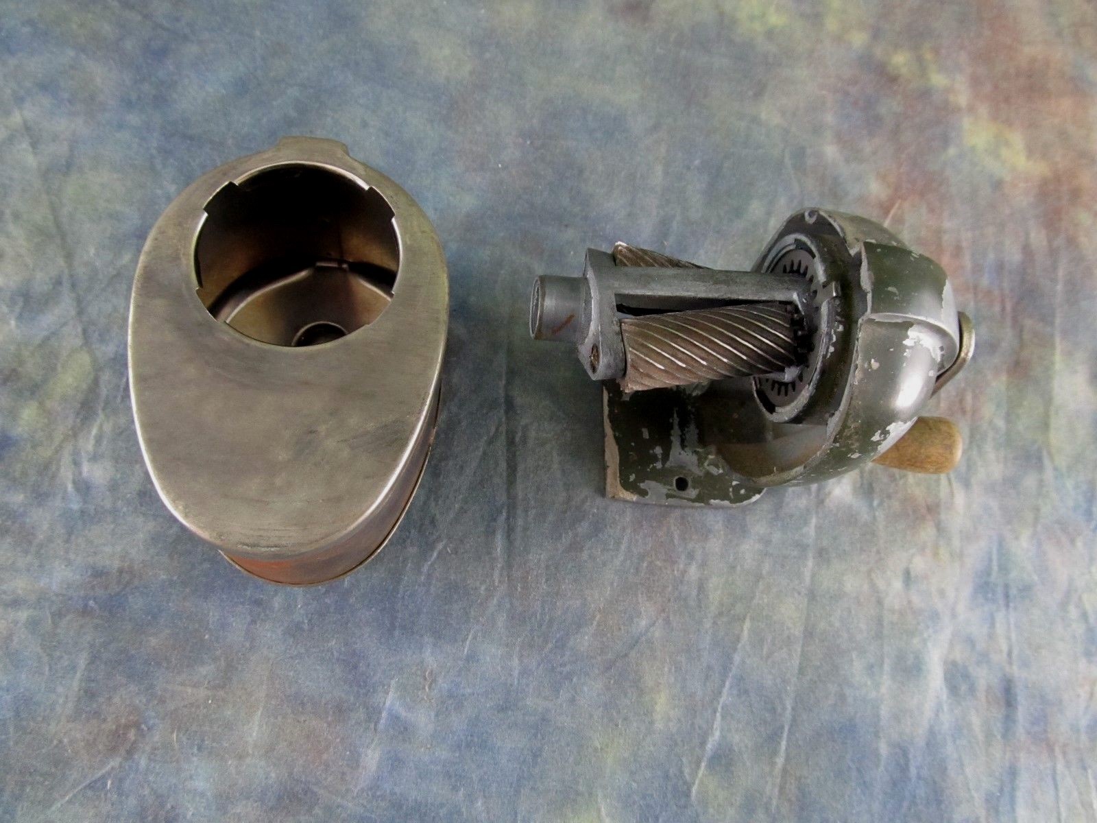 Vintage Boston Model KS 8-hole Industrial Classroom Pencil Sharpener