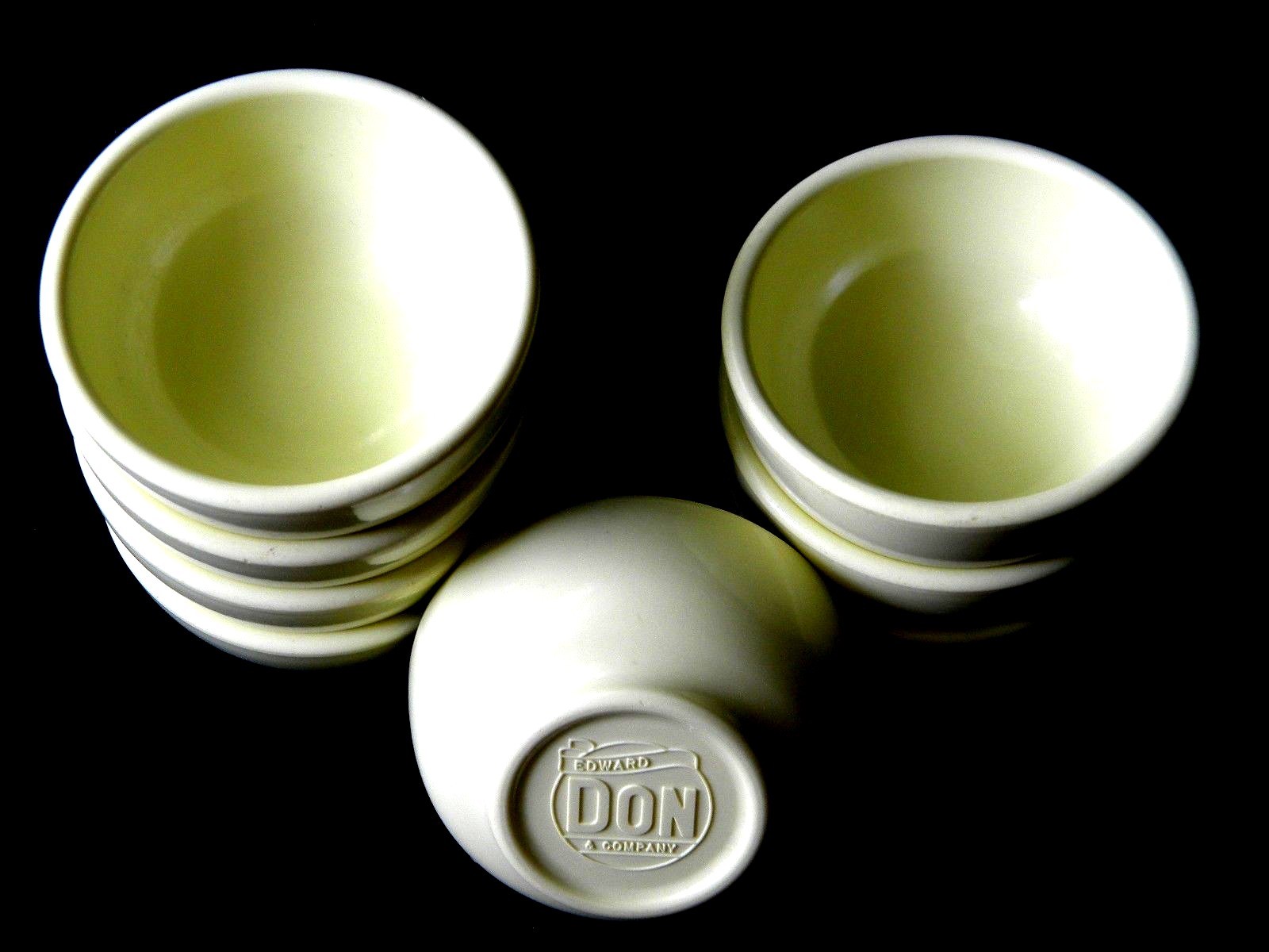 Vintage Edward Don & Co  Melamine Plastic Cups Set of Eight (8)