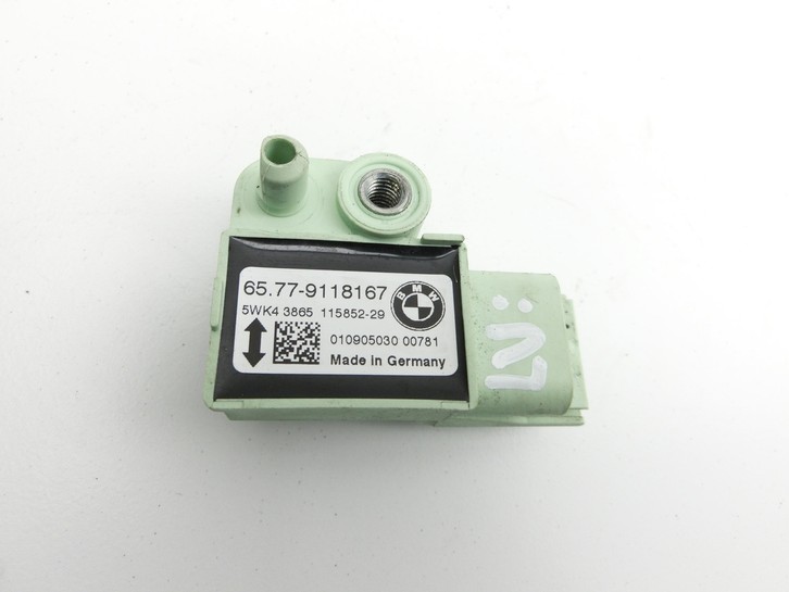BMW E93 320d 07-13 Sensor Airbag Crashsensor Airbagsensor Links Vorne BMW E93 320d 07-13 18.03.2009 9118167... Vorschau 2