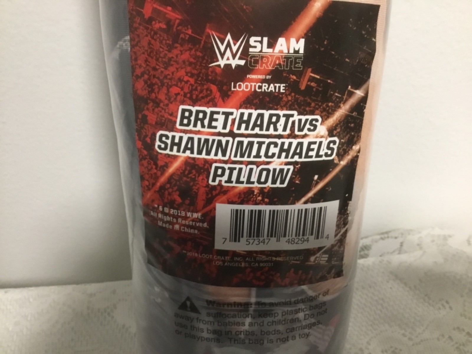 BRET HART VS SHAWN MICHAELS WWE PILLOW SLAM LOOT CRATE 2018 EXCLUSIVE NEW