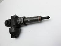 Audi A4 8E B7 04-08 TDI 2,0 103KW Injektor Einspritzdüse Pumpedüse Zyl.1 Audi A4 8E B7 04-08 12.07.2006 038130073BJ... Vorschau 5