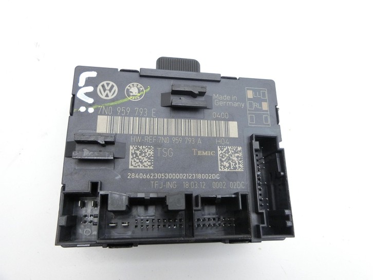 VW Sharan 7N II 10-15 Steuergerät Türsteuergerät Links Vorne VW Sharan 7N II 10-15 09.05.2012 7N0959793J 7N0959793E... Bild 2