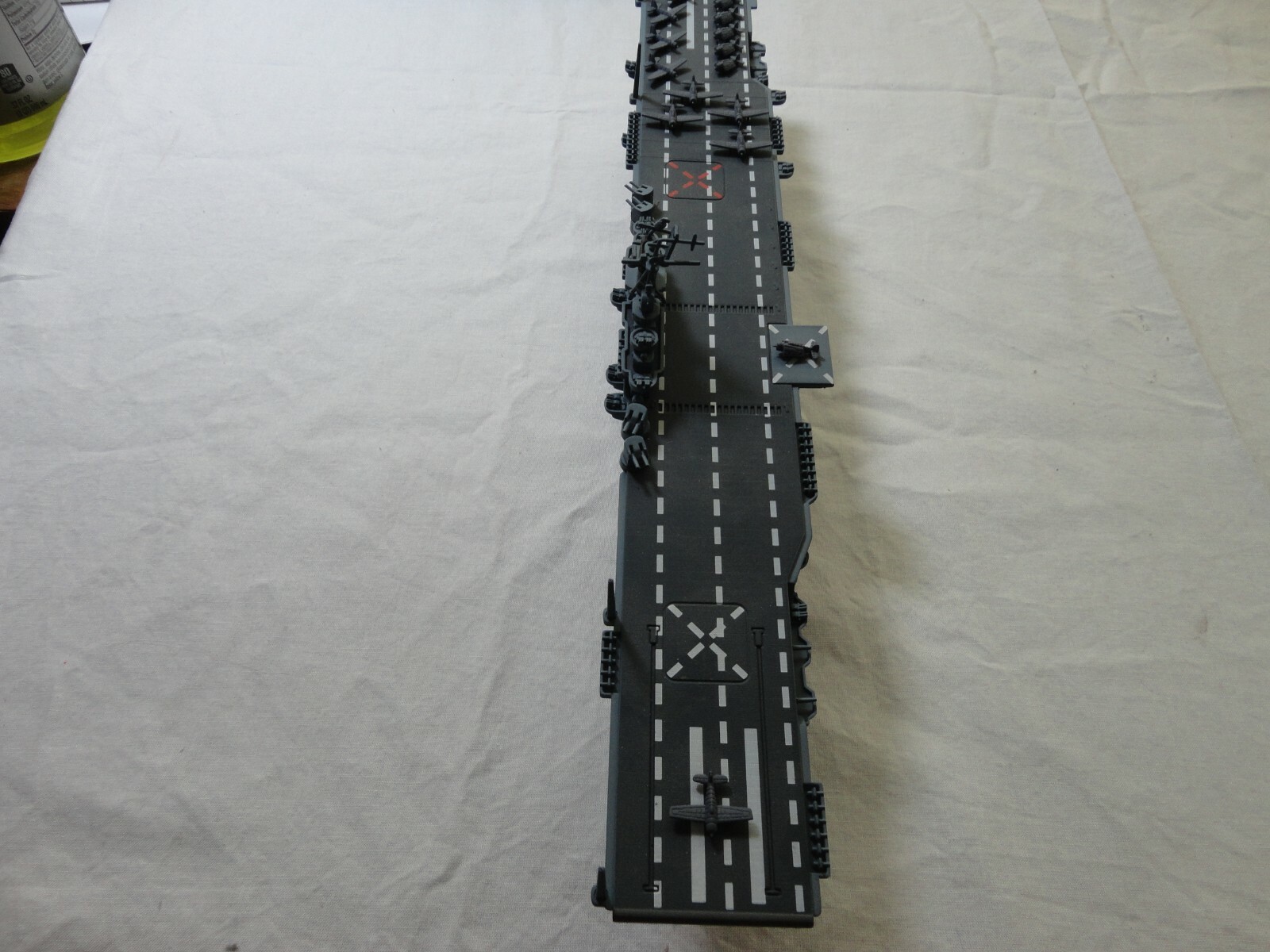 Gearbox Collectors Model - USS Intrepid CV-II 1945