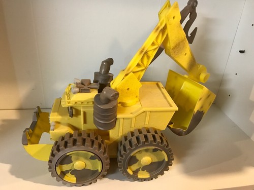 MATTEL PIXAR DISNEY'S CARS SCREAMING SCREAMIN BANSHEE TOY WORKS SOUNDS LIGHTS UP