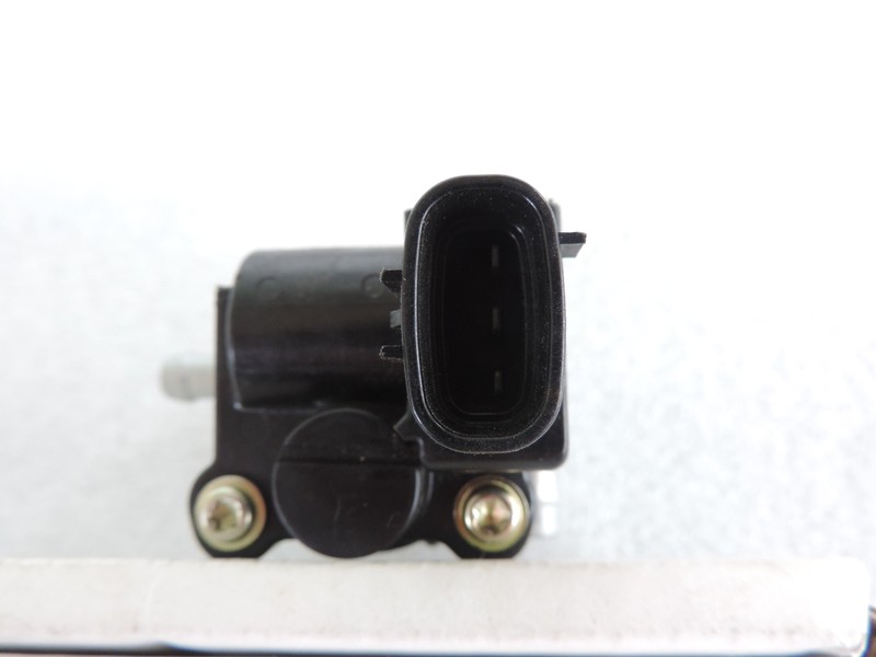 Subaru Legacy Outback Impreza Idle Air Control Valve 22650AA21B