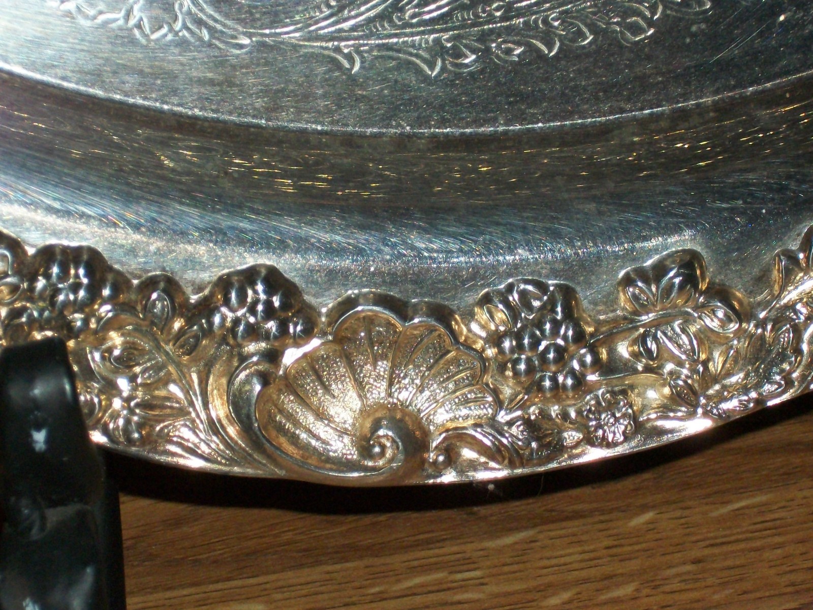 Gorgeous F.B.Rogers Silver 1883 ROUND Ornate 18