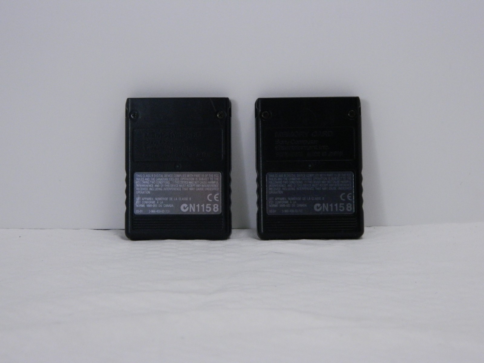 2 Sony Playstation 2 Magic Gate 8 MB Memory Card PS2 n1158