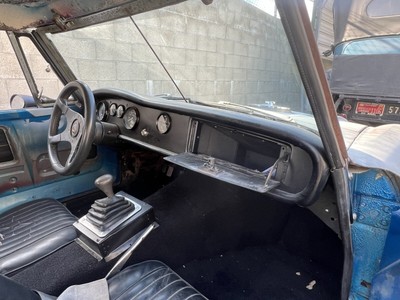 image 3 of interior