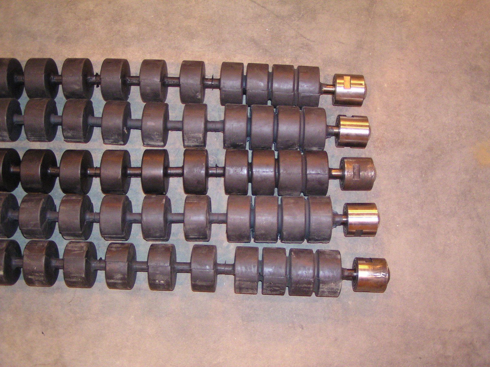 5 LIMBEROLLER BY CROUSE-HINDS SERIES LR-100 TROUGHING IDLER 42 IN. BELT X984-33A