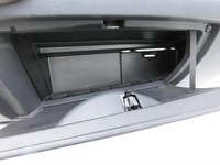 BMW E87 1er 116i 04-07 Handschuhfach Handschuhkasten BMW E87 1er 116i 04-07 28.09.2005 7135697 51167135697... Vorschau 5