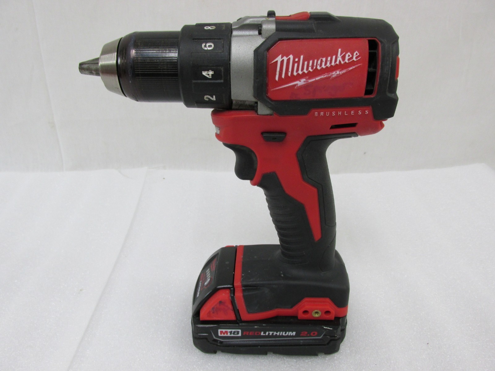 Milwaukee 2701-22CT 18V Li-Ion 1/2