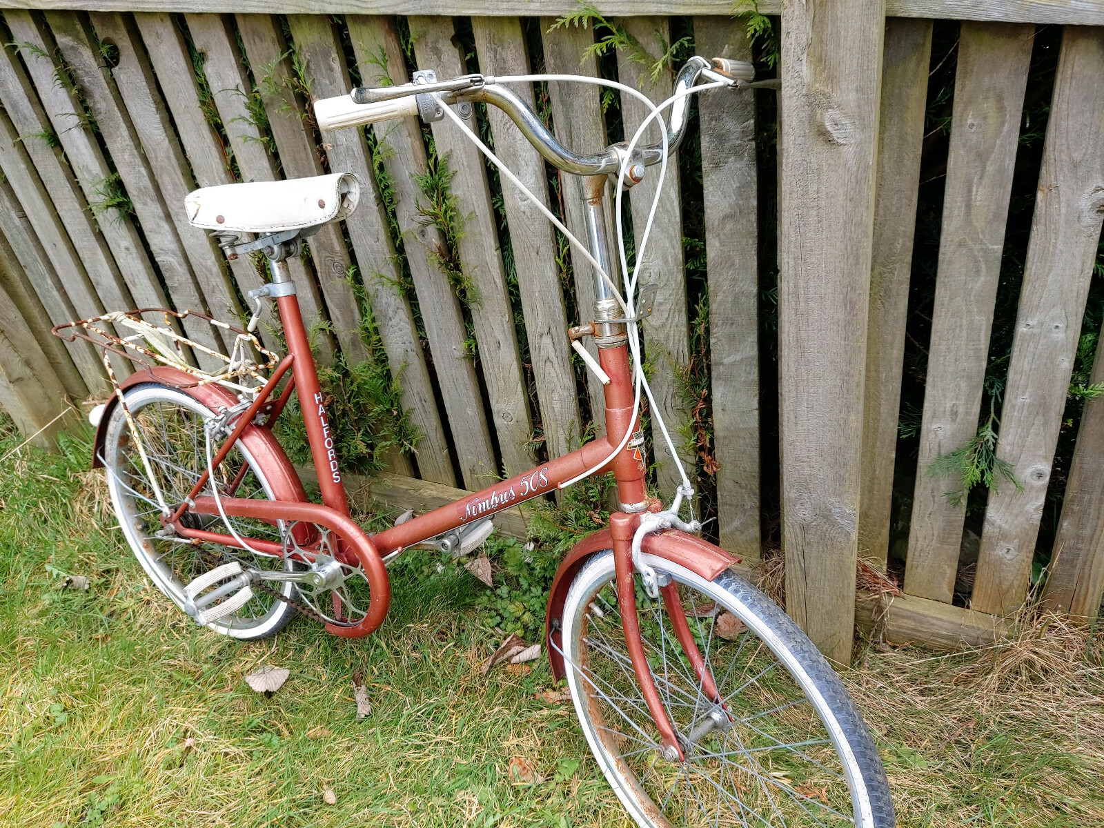 Halfords shopper vintage bike wheel size 20\