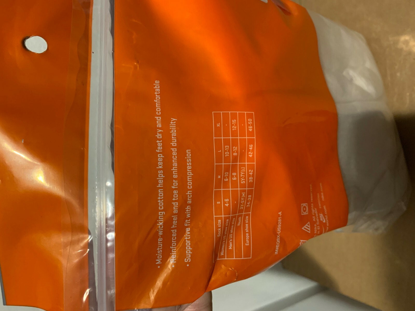 Nike Dri-FIT CREW SOCKS 6-Pack Size Large Men 8-12 White