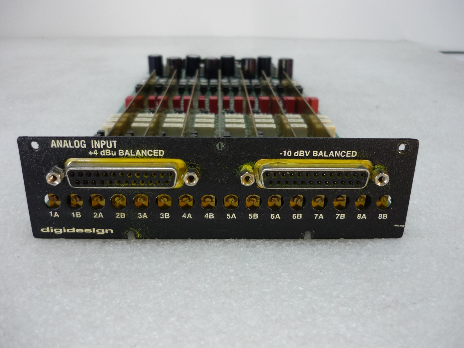 Avid Digidesign 192 I/O 8×16×8 Avid Digidesign 192 I/O Protools HD 8/8/16 Used Avid Audio