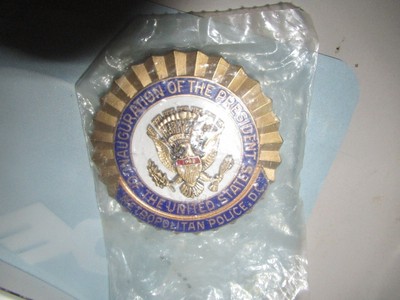 VINTAGE 1989 OBSOLETE  Metropolitan  SHIELD BLACKINTON SEAL IN PACK
