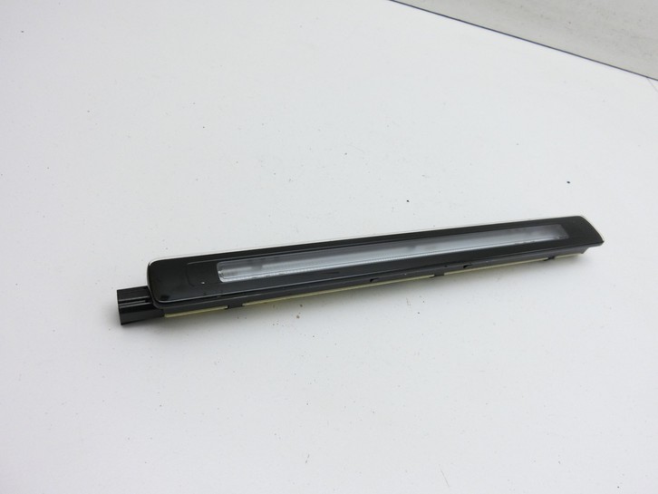 Audi A4 8W B9 19-24 Innenleuchte Innenraumleuchte für Kofferraum Pos.1 Rechts Audi A4 8W B9 19-24 18.12.2015... Bild 2