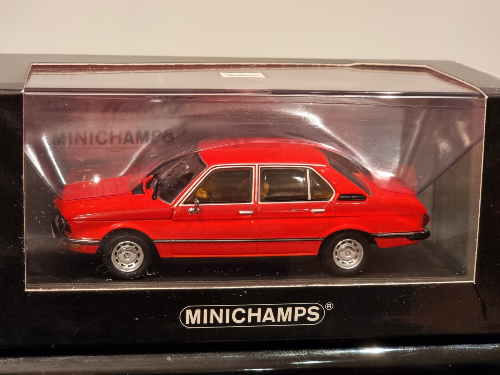 BMW - PMAミニチャンプス/&#39;75 BMW 530i E12 カスタム 限定 1/43 BMW - PMAミニチャンプス/'75 BMW 530i E12 カスタム 限定 1/43
