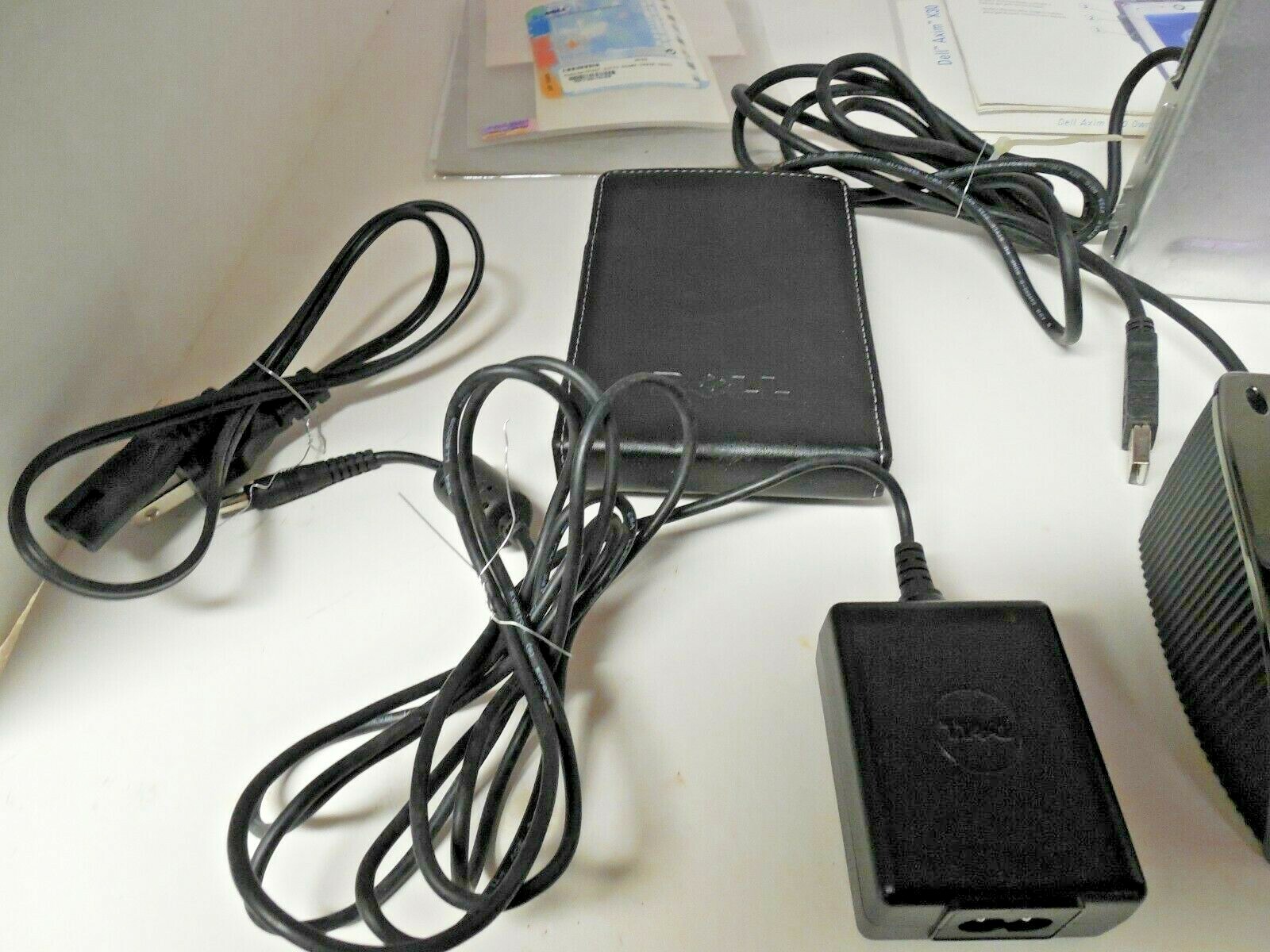 Working  Dell Axim X30 Pocket PC with LOTS of accessories!