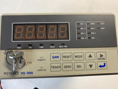 ONE USED Keyence VG-300 photoelectric sensor FREE SHIPPING