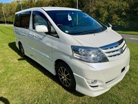 2008 TOYOTA ALPHARD, WHITE, 2.4ltr 8 seater, Platinum Selection, ULEZ compliant
