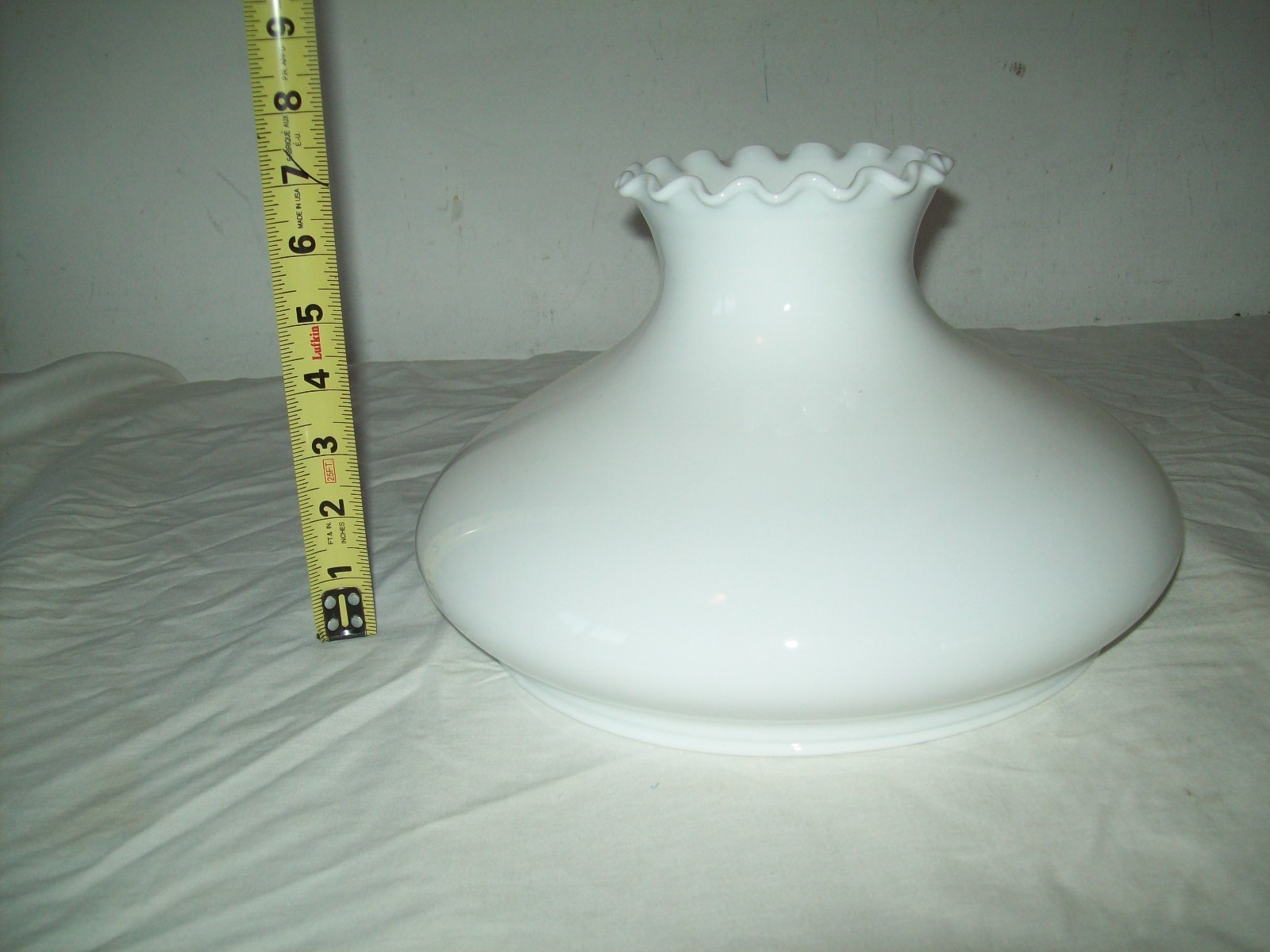 vintage  rufflled top milkglass banquet  oil lamp shade 9-3/4 