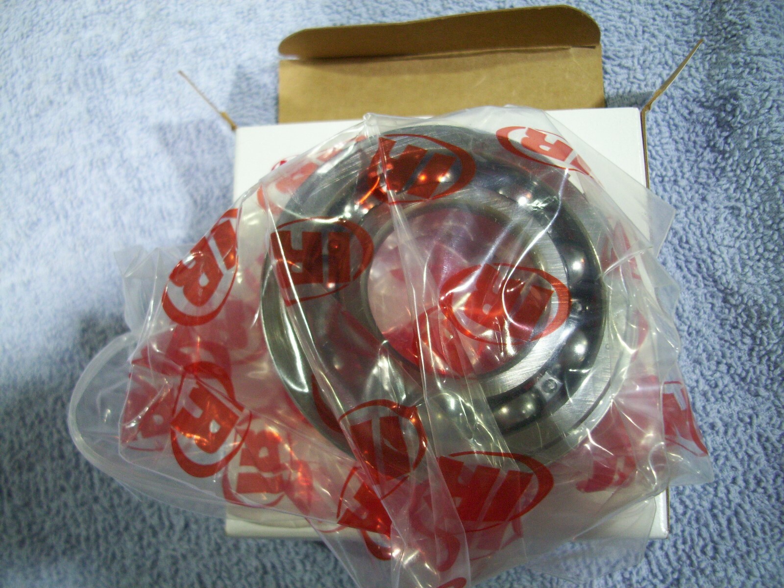 Brand New INGERSOLL RAND 95951224 Bearing w/ Snap Ring 26A1