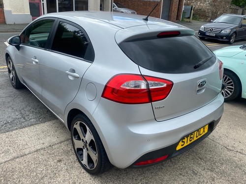 Kia Rio image