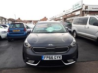 2016 Kia Niro '3' 1.6 GDi Hybrid DCT Automatic 5-Door From £13,195 + Retail Pack