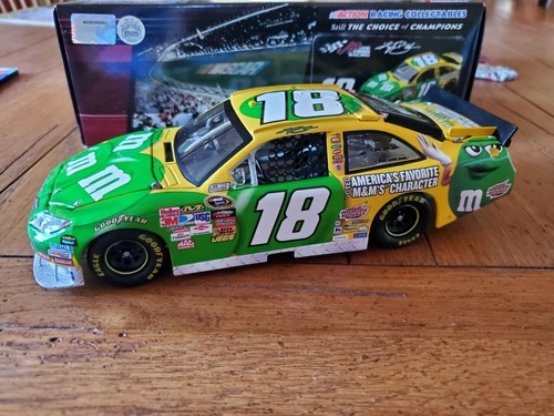 Kyle Busch 2010 M&M's Ms. Green 1/24 | eBay
