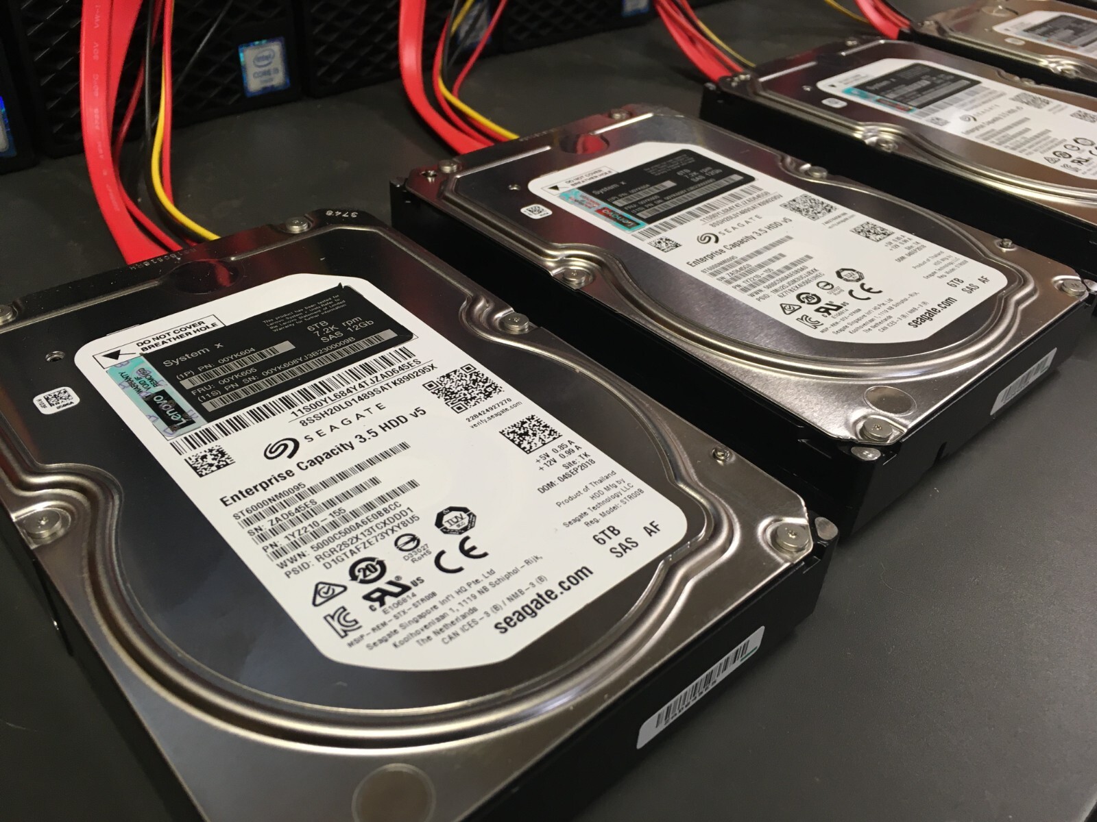 Lenovo Seagate 3.5インチHDD 4TB Amazon.com: Seagate Exos 7E8 4TB 512n SATA 128MB Cache 3.5