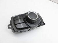 BMW 1er 116i F20 11-15 iDrive Controller Multimedia Bedienteil Bedienelement BMW 1er 116i F20 11-15 20.10.2011... Vorschau 4