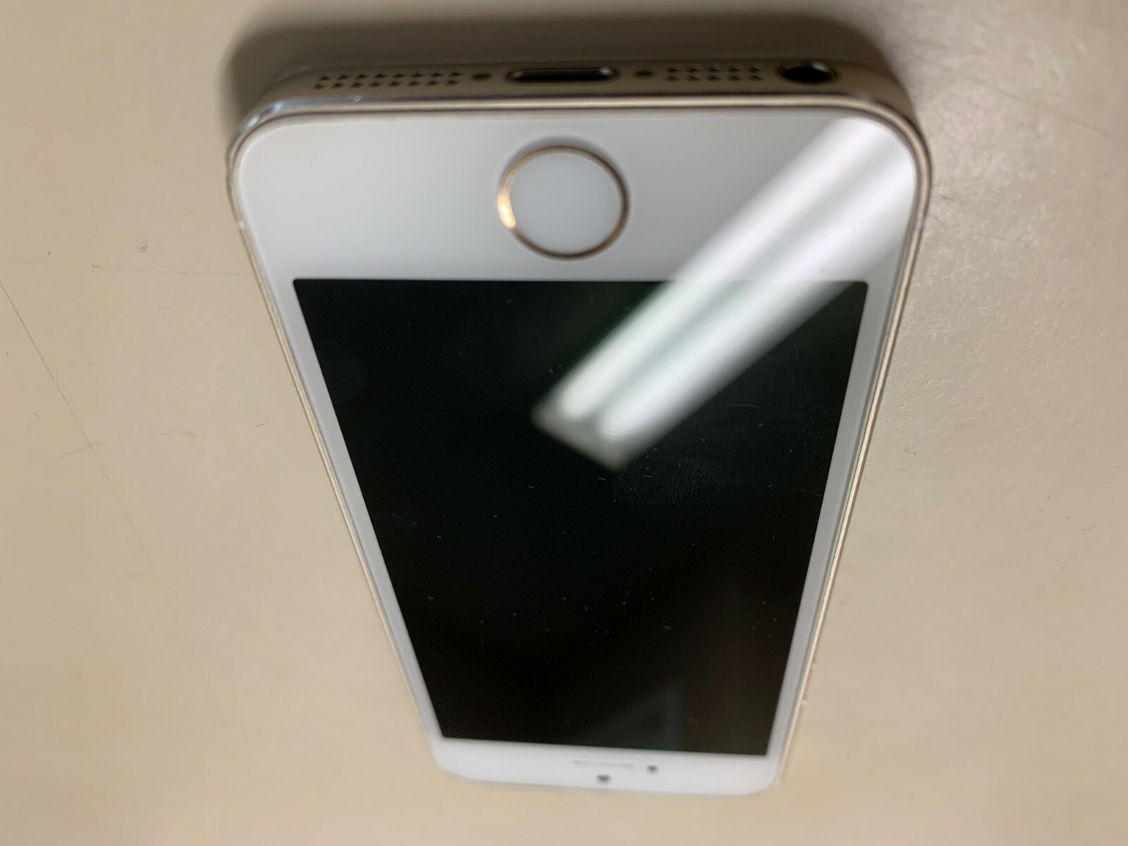 For parts only | Apple iPhone 5s - 16GB - Gold (A1530)