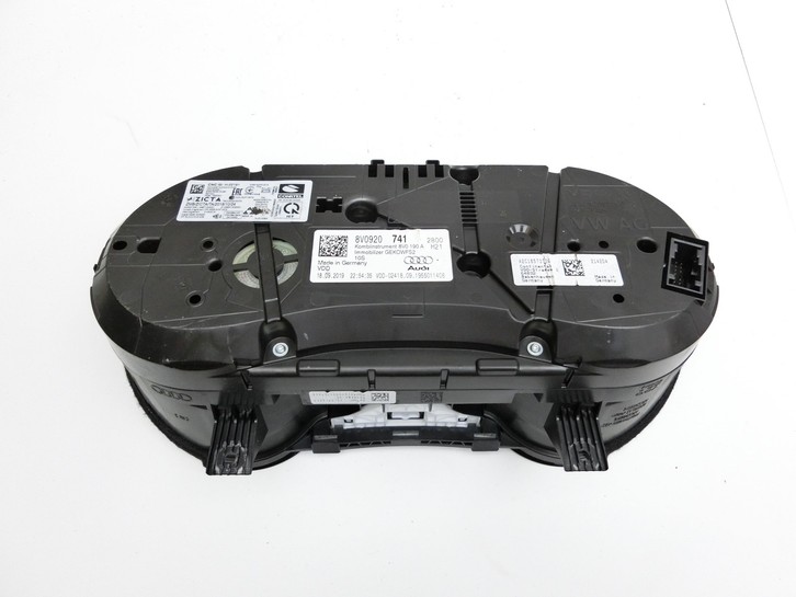 Audi A3 8V 8VS 16-20 TDI 2,0 110KW Kombiinstrument Tacho Audi A3 8V 8VS 16-20 18.12.2019 8V0920741 A2C16573100 gebraucht Vorschau 5