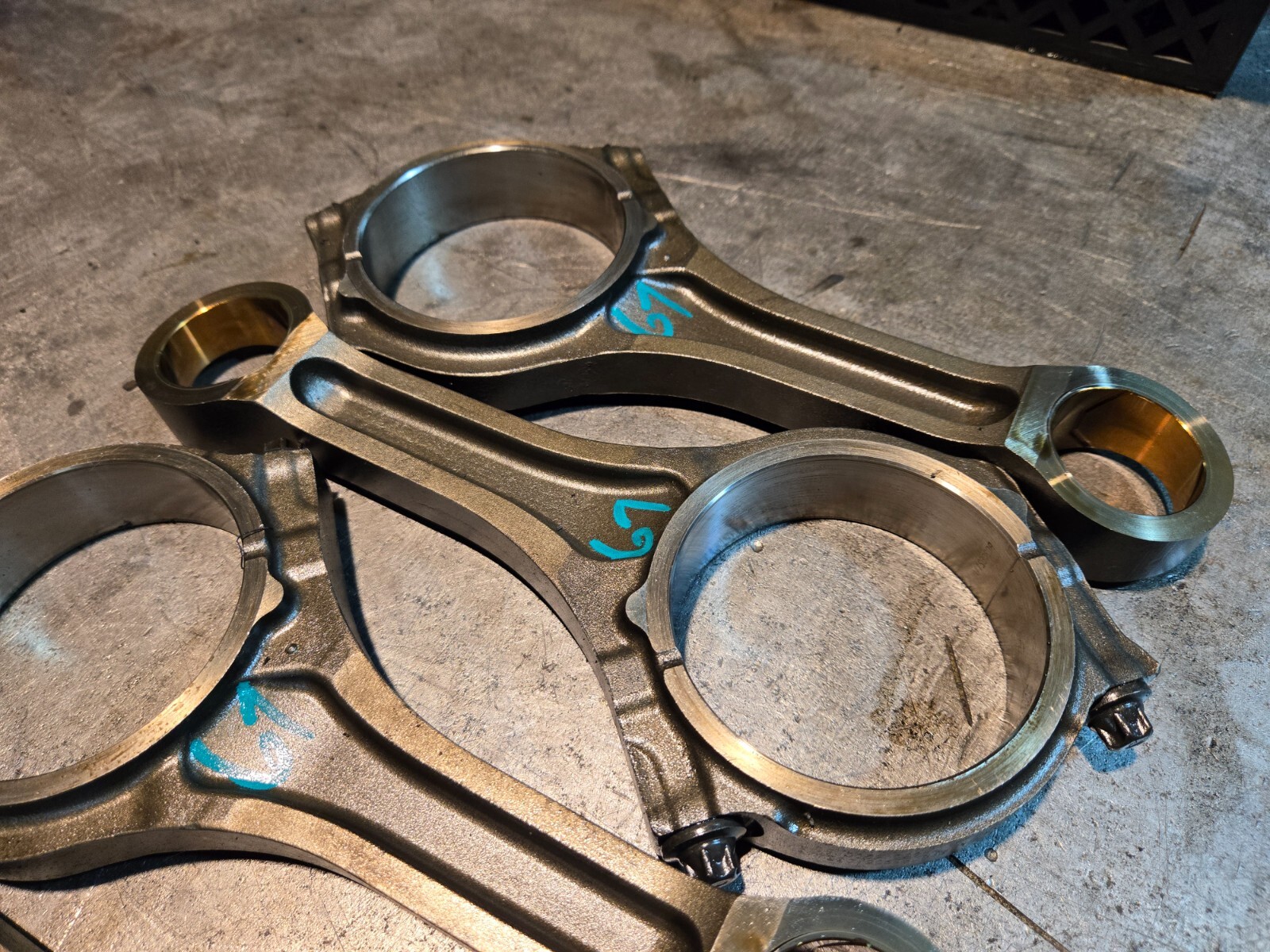 Ford Connecting Rod SET 6.7L 2016-2019 F250 F350 SUPER DUTY OEM HC3Q-6200-BC - Picture 6 of 9