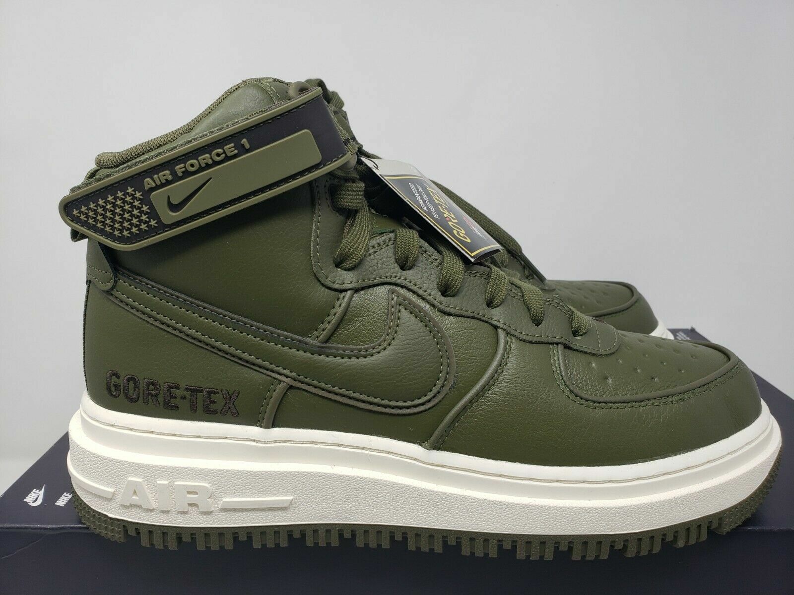ct2815 nike