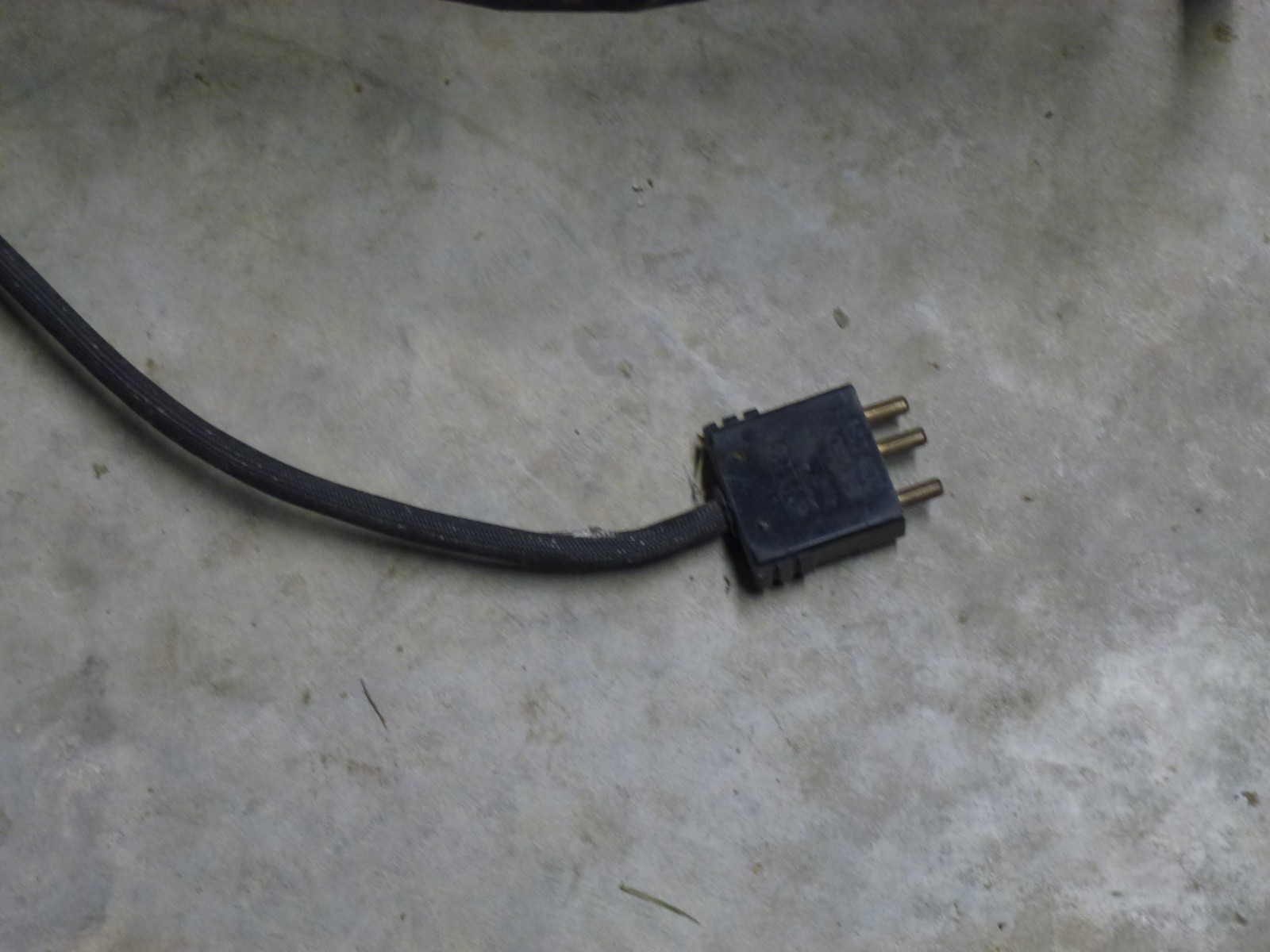 Strand Century Iris 1 3472 stage pin wall theater light 1500w hand cyclorama