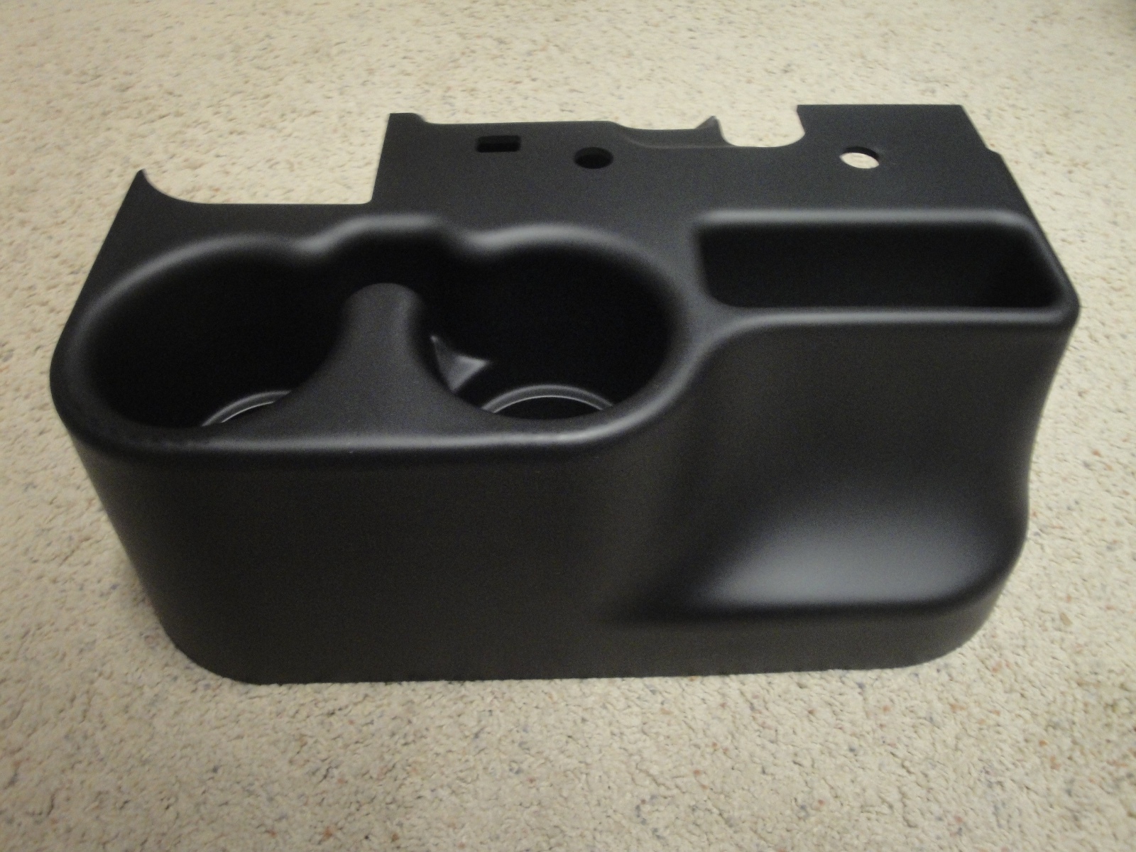NEW 9901 FORD SUPER DUTY TRUCK CENTER CONSOLE CUPHOLDER,F250,F350,F