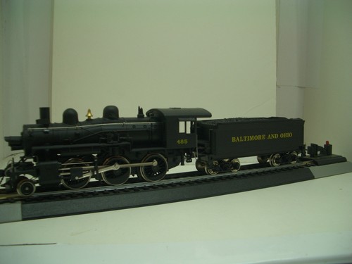 MEHANO HO SCALE MODEL OF A BALTIMORE & OHIO 4-6-2 STEAM LOCO