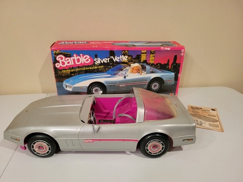 ヴィンテージ、Barbie1962 Convertible Vintage 1962 BARBIE 18” Austin Healey Irwin Mattel