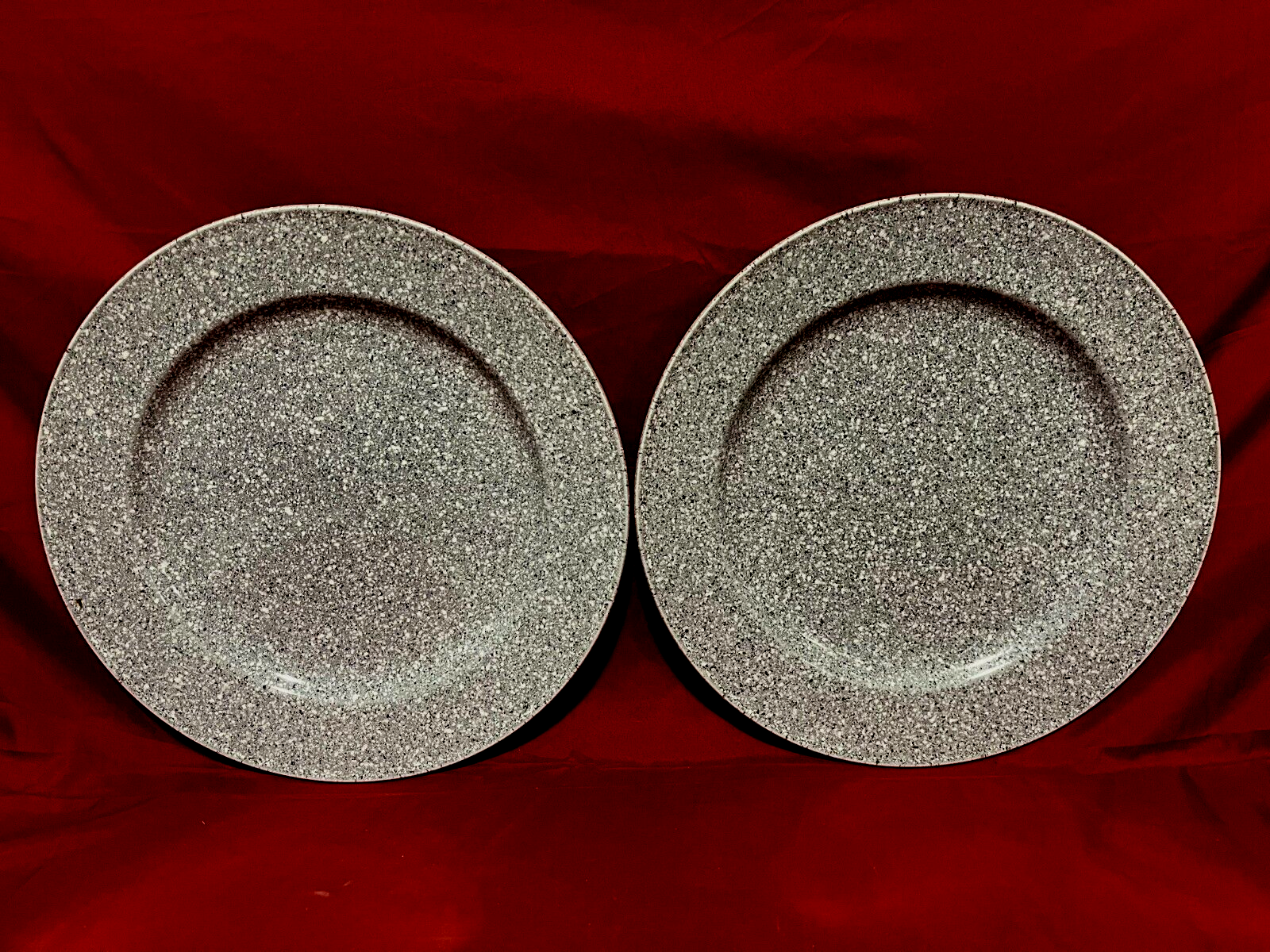 Mikasa Ultrastone Gray CU726 Set Of 2 Dinner Plates 11