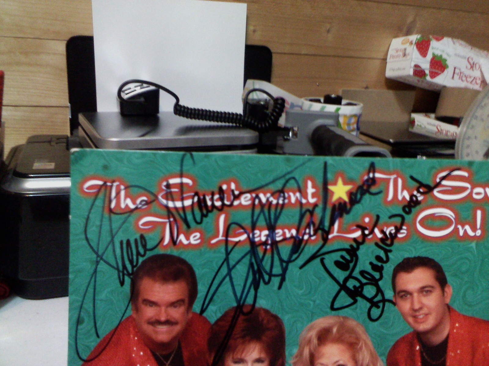 Black Bear Jamboree Dinner Show Pigeon Forge TN The Blackwoods  autographs read