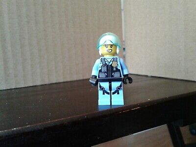 New LEGO City 'POLICE OFFICER ROOKY PARTNUR' minifigure - (60268)