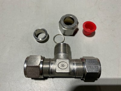 One (1) Ham-Let Let Lok 5/8'' Compression Tube Tee Fitting SS