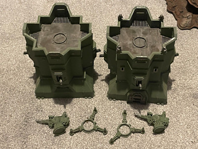 2 x warhammer 40k bastions with heavy bolters games workshop and guns